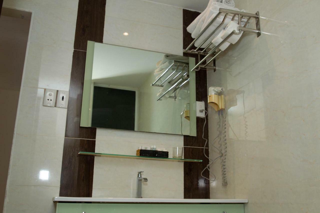 Aha Thanh Long Tan Hotel Ho Chi Minh City Exterior photo